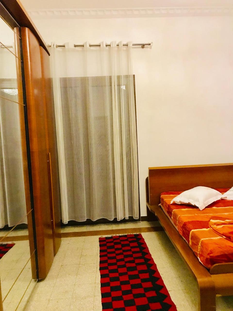 Port Side Rooms Durrës Kültér fotó